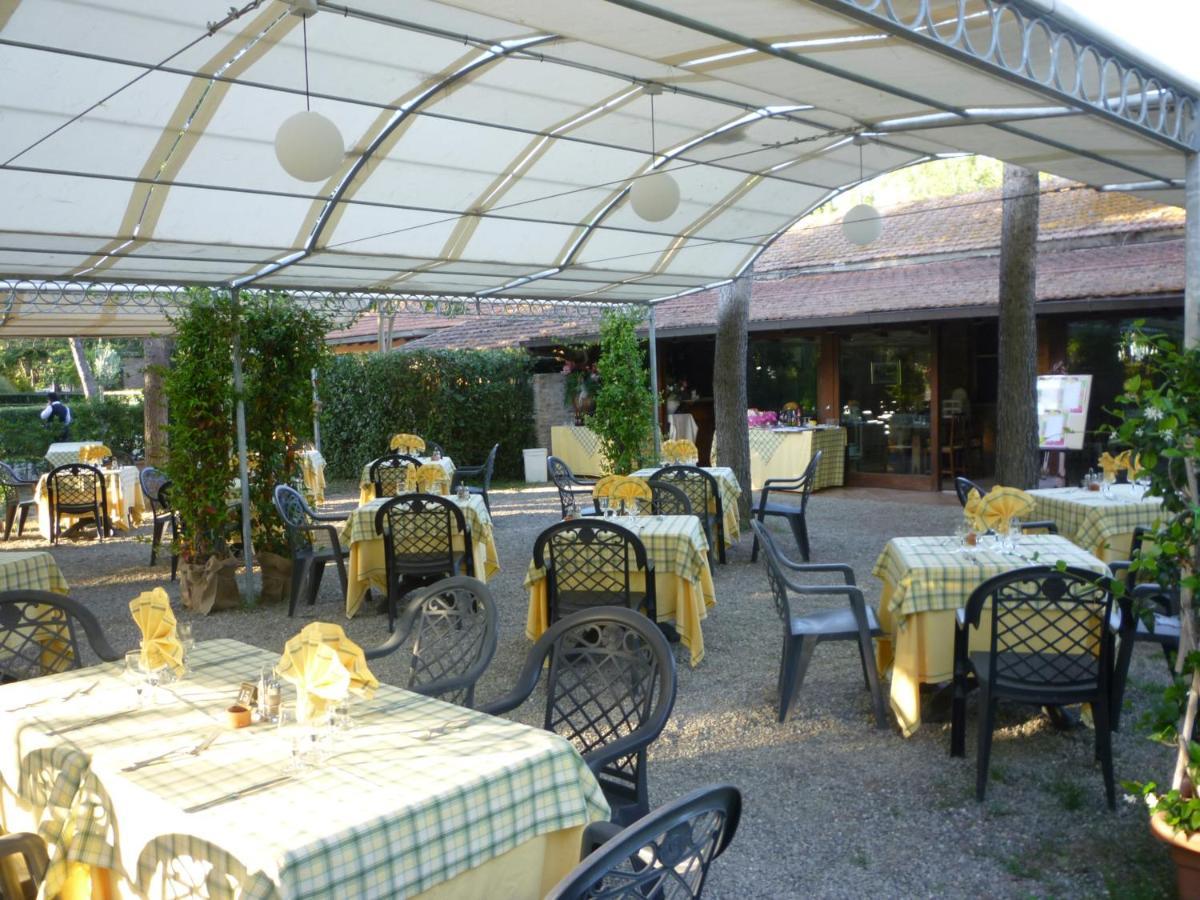 Aparthotel Borgo San Antonio & Borgo San Giuseppe By La Principina à Principina Terra Extérieur photo