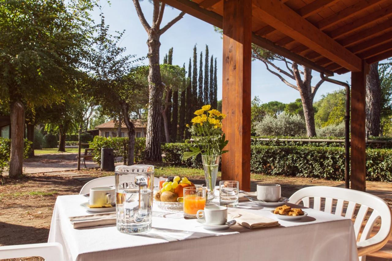 Aparthotel Borgo San Antonio & Borgo San Giuseppe By La Principina à Principina Terra Extérieur photo