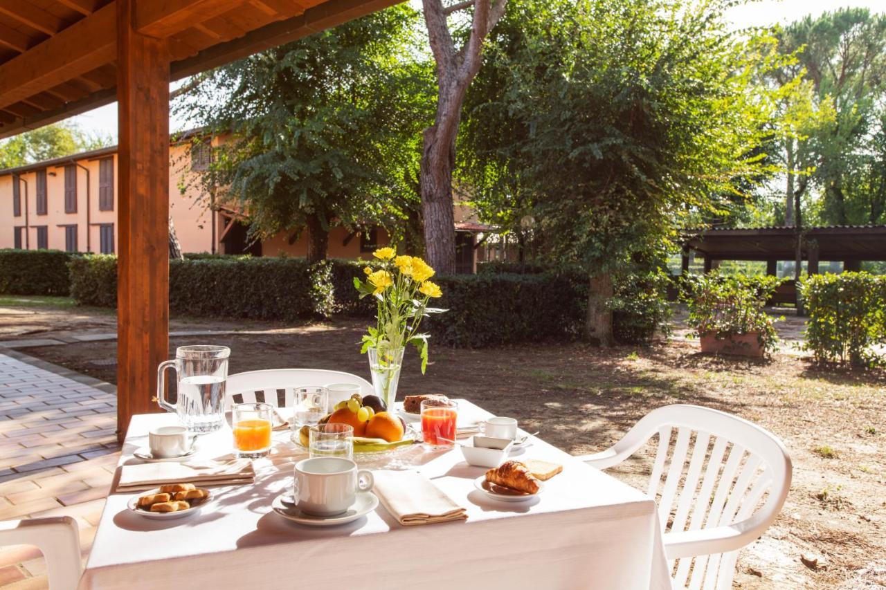 Aparthotel Borgo San Antonio & Borgo San Giuseppe By La Principina à Principina Terra Extérieur photo