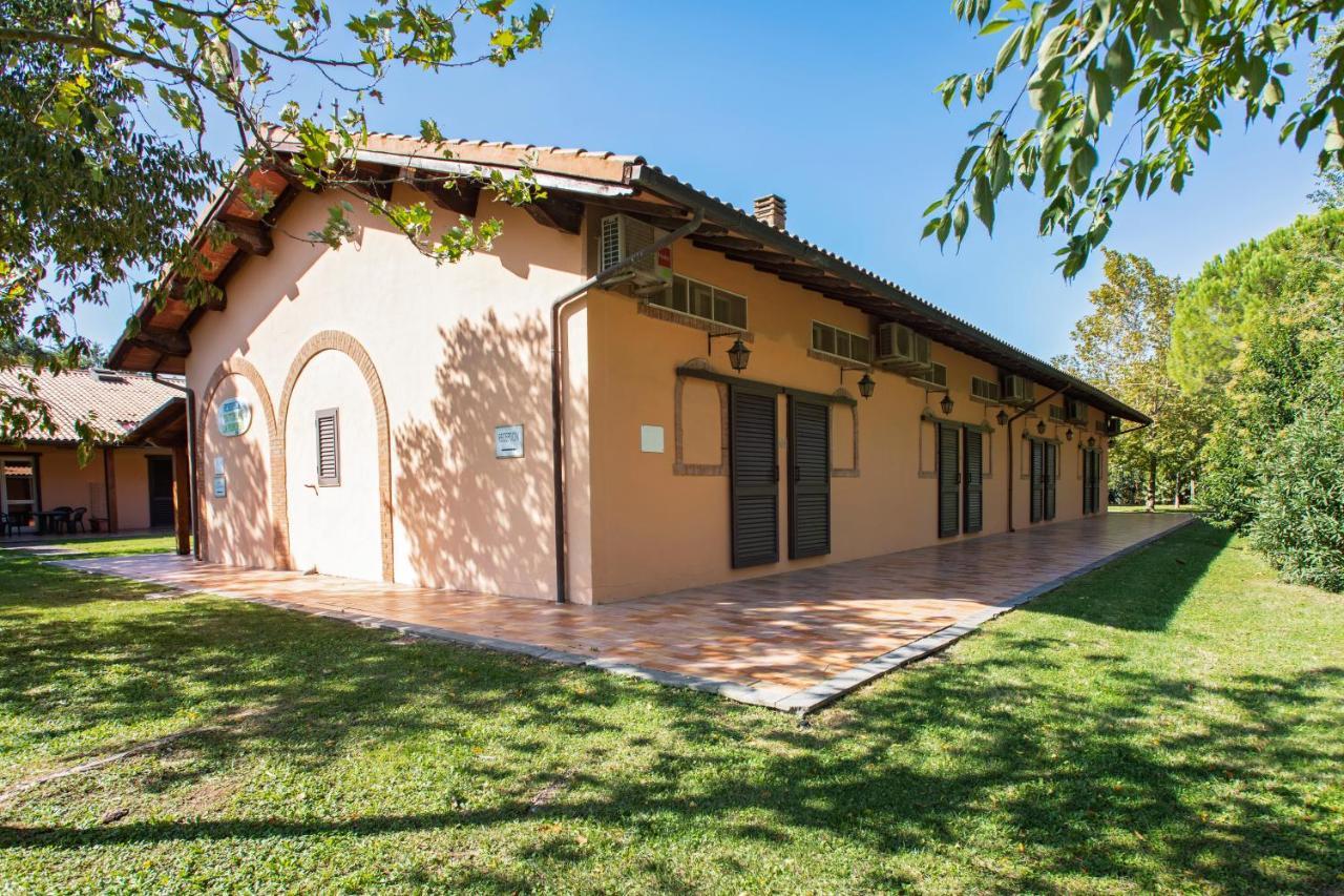 Aparthotel Borgo San Antonio & Borgo San Giuseppe By La Principina à Principina Terra Extérieur photo