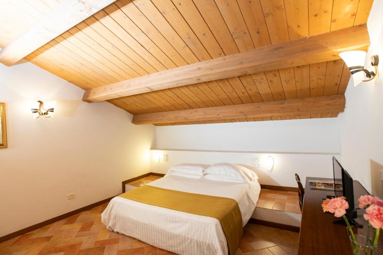 Aparthotel Borgo San Antonio & Borgo San Giuseppe By La Principina à Principina Terra Extérieur photo
