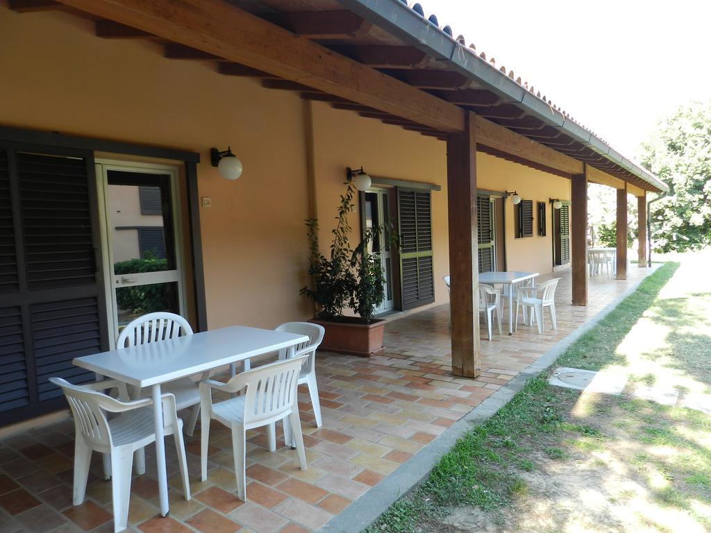 Aparthotel Borgo San Antonio & Borgo San Giuseppe By La Principina à Principina Terra Extérieur photo
