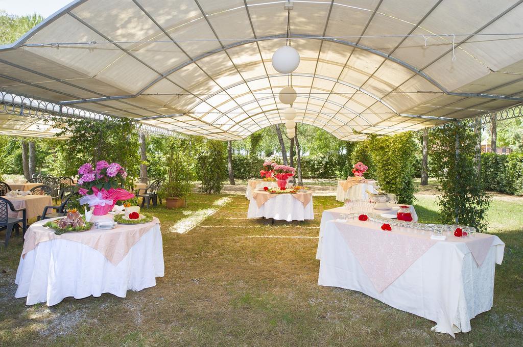 Aparthotel Borgo San Antonio & Borgo San Giuseppe By La Principina à Principina Terra Extérieur photo